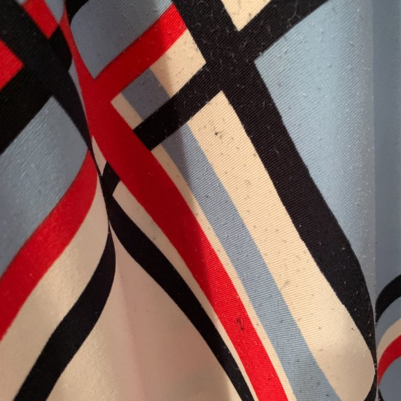 BCBG MaxAzria Graphic Print Dress - Picture 7 of 8